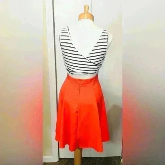Missky Women Flowy Stripe Sleeveless Mini Summer Dress Stretch Top Size Small - Picture 4 of 14